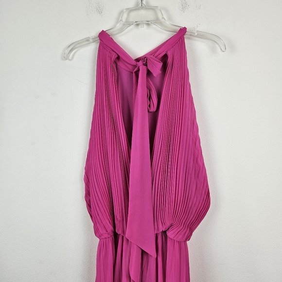 Megan La Women's Pink / Purple Wild Orchid Pleat Jumpsuit - Pink Large NWOT - Picture 7 of 9